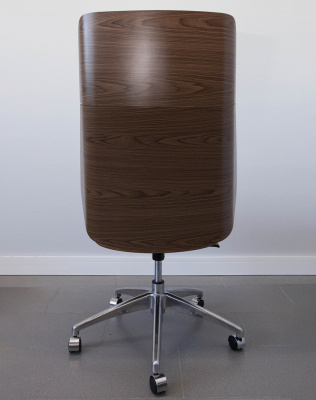 Кресло из натуральной кожи, каркас дерево арт. FX-BC06 - купить в Иваново. Цена 34 820.52 руб.